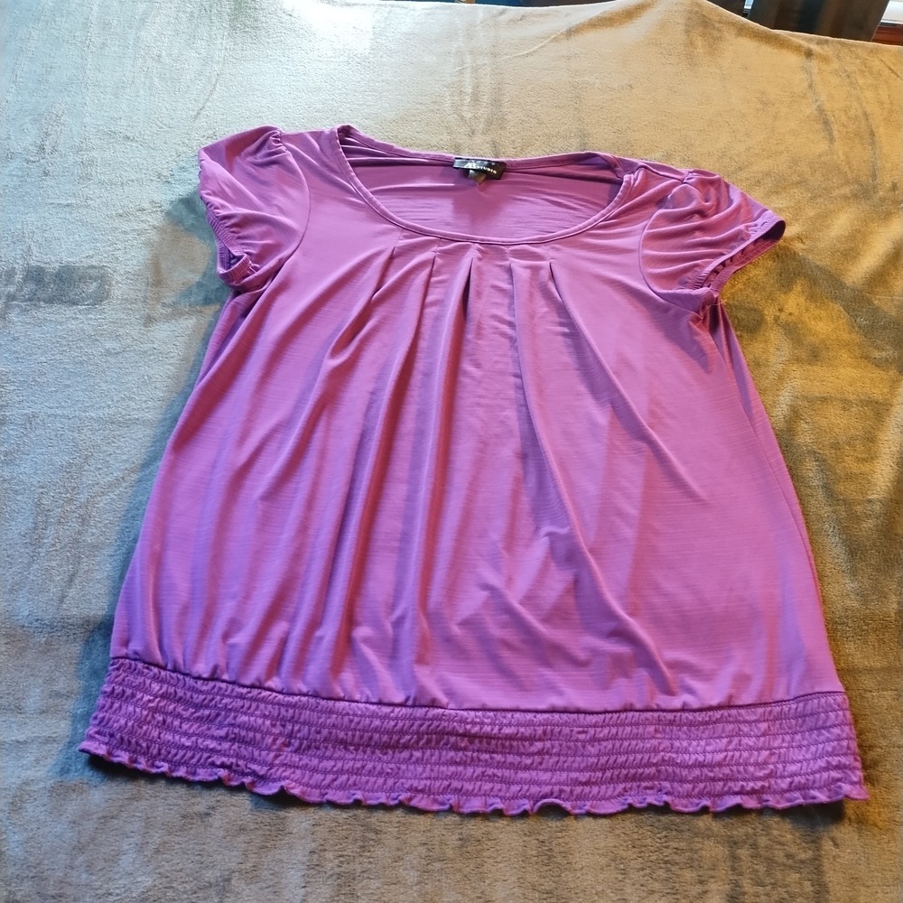 AB‎ Studio Women's Large Purple Blouse Smocked Hem Pleated Scoop Neck Bubble Top